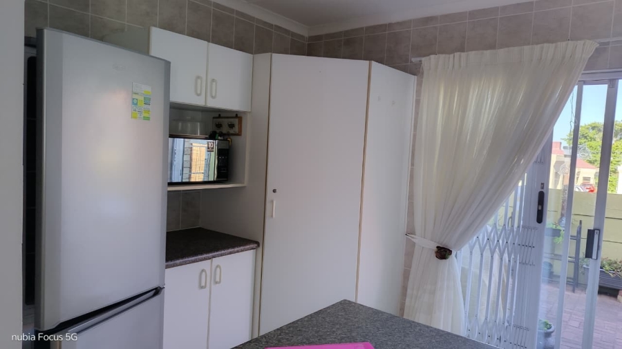 2 Bedroom Property for Sale in Ferreira Town Eastern Cape